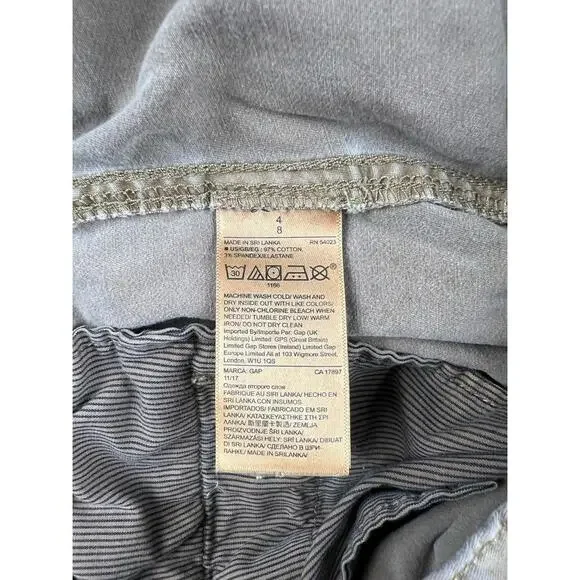 GAP Womens Casual Beige Shorts Size 4 - Picture 3 of 10